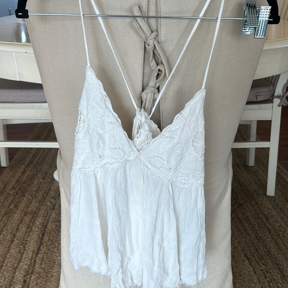ILLA ILLA White Ruffled Backless Camisole Top